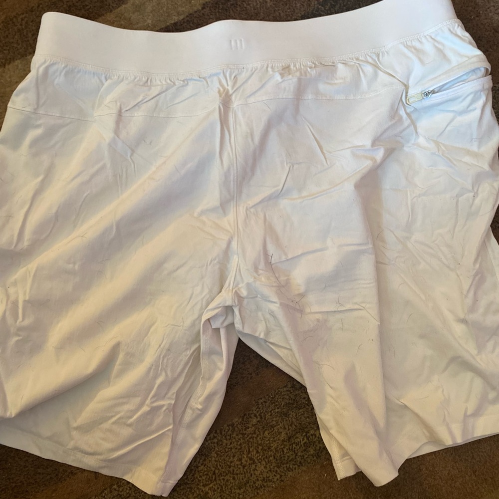 Lululemon Athletica Cream Shorts - Picture 4 of 13